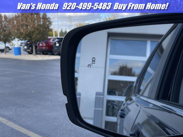 used 2025 Honda Pilot car, priced at $43,699