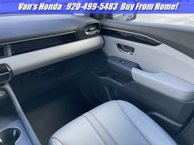 used 2025 Honda Pilot car, priced at $43,699