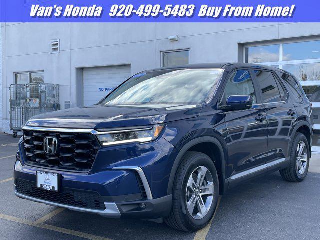 used 2025 Honda Pilot car, priced at $43,699