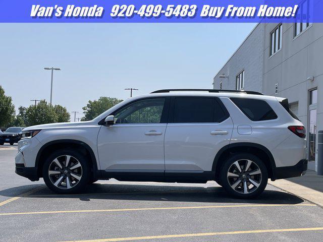 used 2025 Honda Pilot car, priced at $49,995