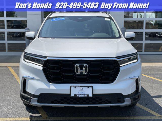 used 2025 Honda Pilot car, priced at $49,995