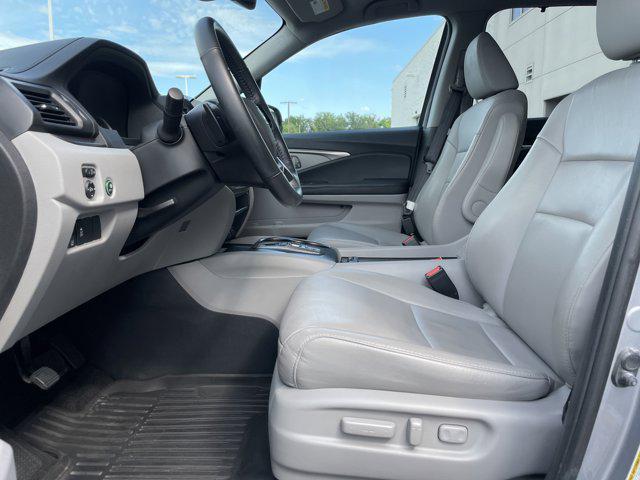 used 2022 Honda Pilot car, priced at $35,395