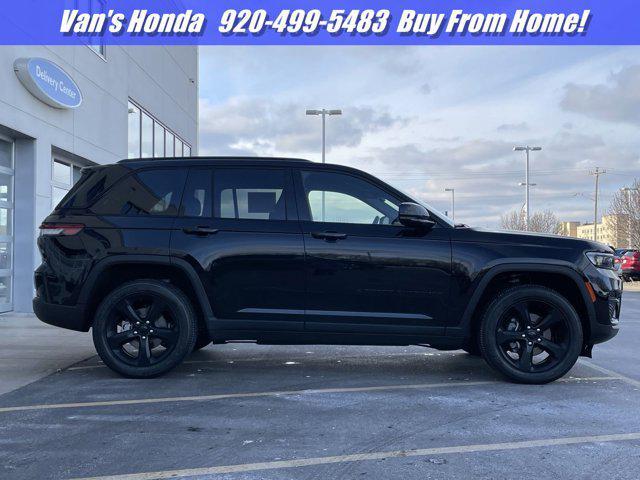 used 2023 Jeep Grand Cherokee car, priced at $36,495