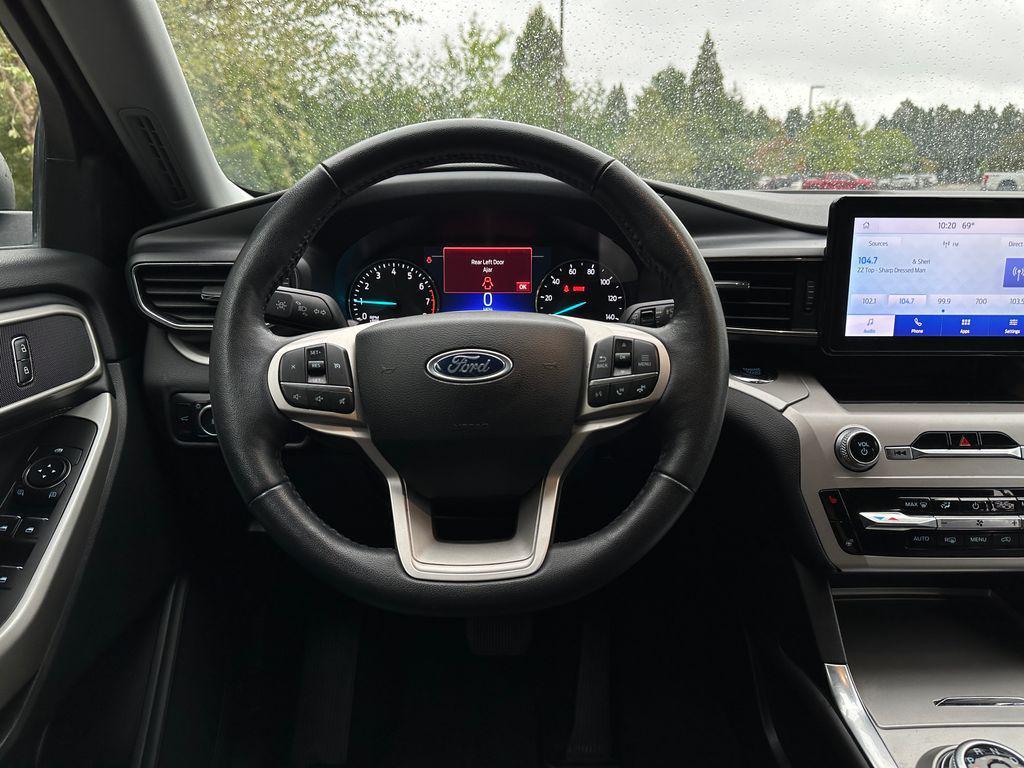 used 2024 Ford Explorer car, priced at $32,000
