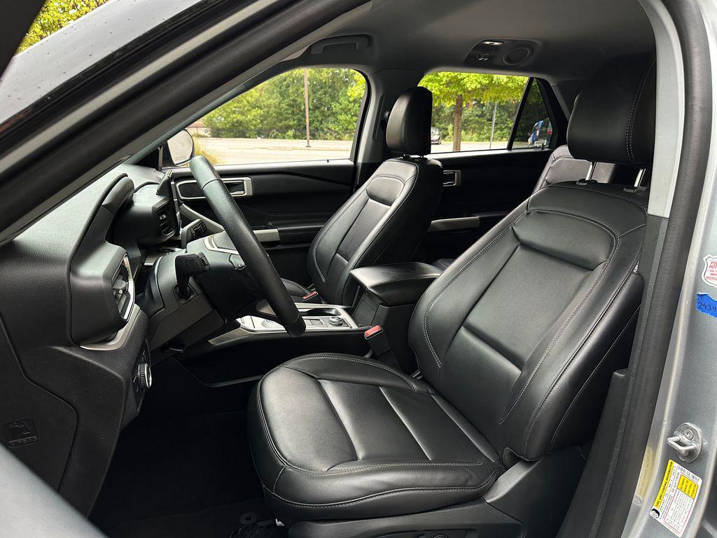 used 2024 Ford Explorer car, priced at $32,000