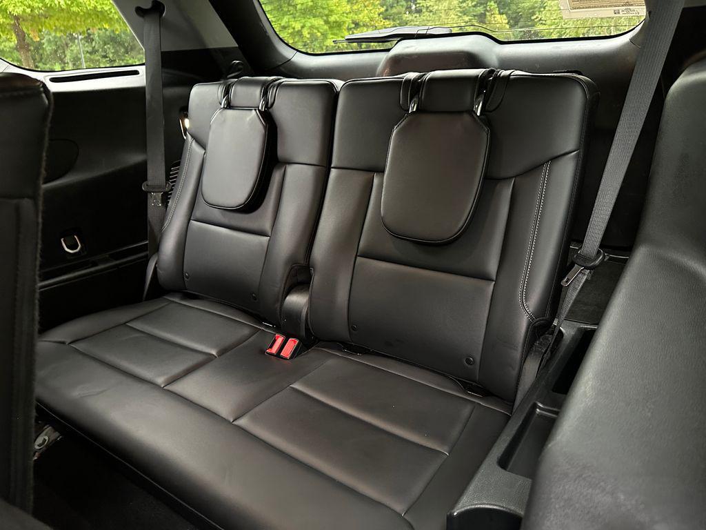 used 2024 Ford Explorer car, priced at $32,000