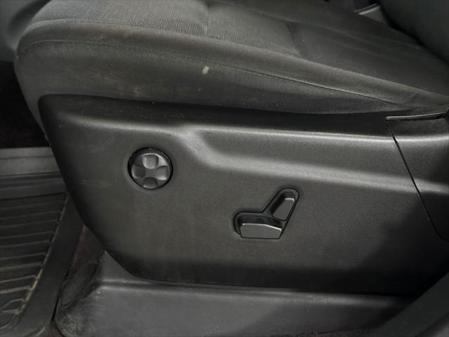 used 2016 Jeep Grand Cherokee car, priced at $11,000