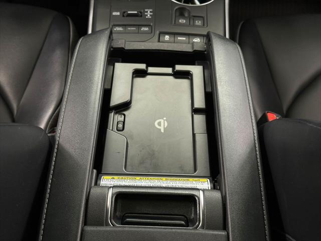 used 2022 Toyota Highlander car, priced at $38,000