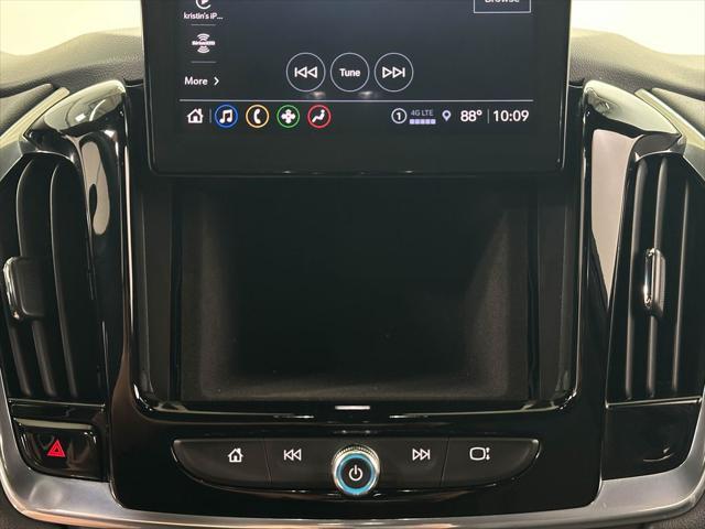 used 2022 Chevrolet Traverse car, priced at $31,000