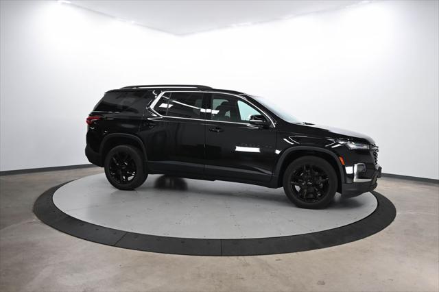 used 2022 Chevrolet Traverse car, priced at $31,000