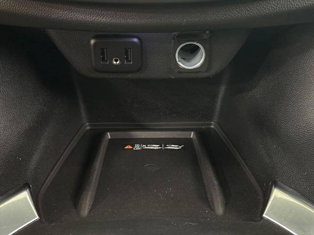 used 2022 Chevrolet Traverse car, priced at $31,000