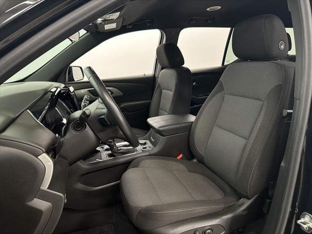 used 2022 Chevrolet Traverse car, priced at $31,000