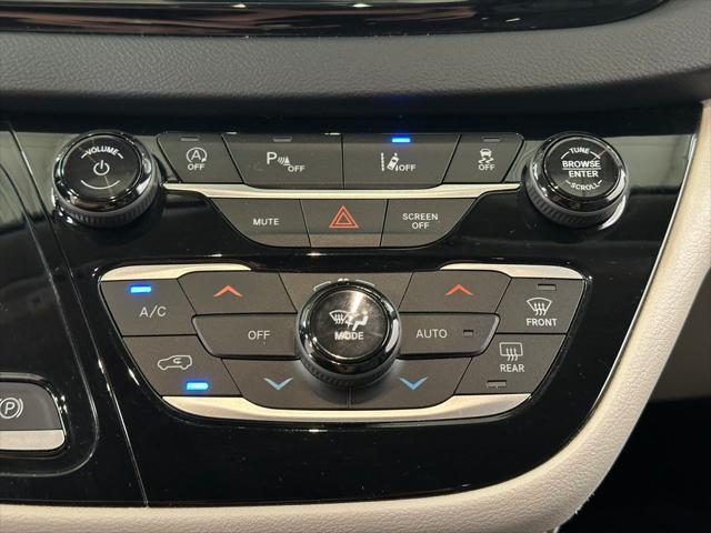 used 2023 Chrysler Pacifica car, priced at $22,800
