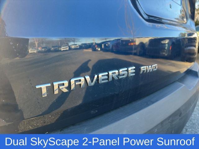 used 2022 Chevrolet Traverse car, priced at $27,500