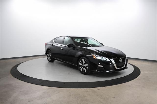 used 2022 Nissan Altima car, priced at $19,500