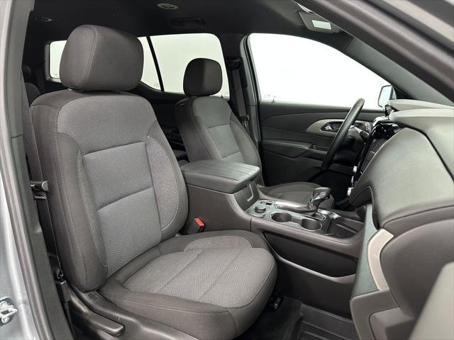 used 2023 Chevrolet Traverse car, priced at $33,000