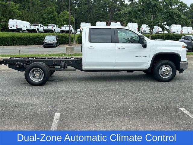 new 2024 Chevrolet Silverado 3500 car, priced at $64,000