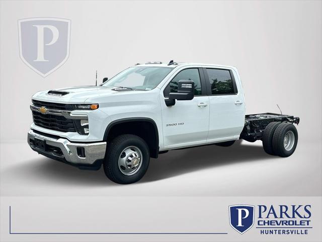 new 2024 Chevrolet Silverado 3500 car, priced at $64,000