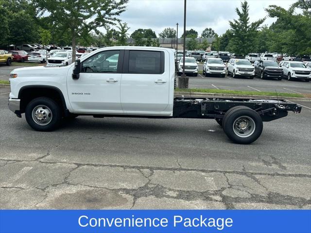 new 2024 Chevrolet Silverado 3500 car, priced at $64,000