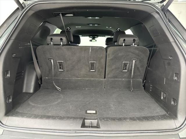 used 2022 Chevrolet Traverse car, priced at $30,500