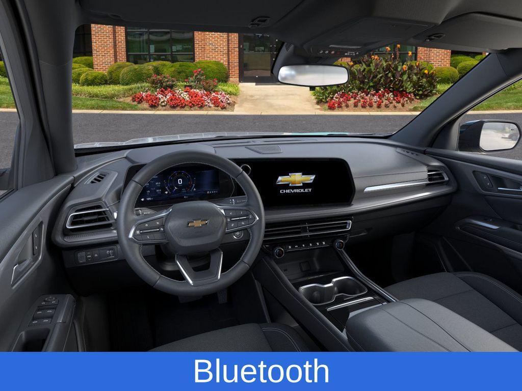 new 2025 Chevrolet Traverse car, priced at $40,133