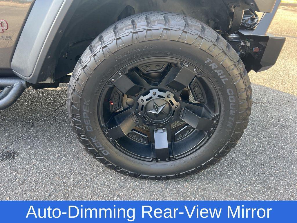 used 2018 Jeep Wrangler Unlimited car, priced at $28,500