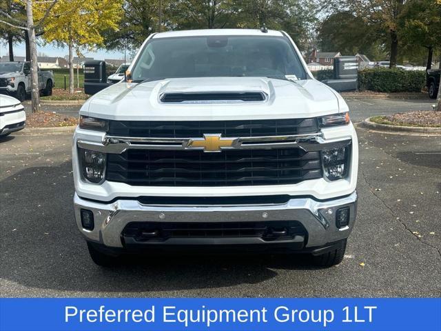 new 2025 Chevrolet Silverado 2500 car, priced at $60,000