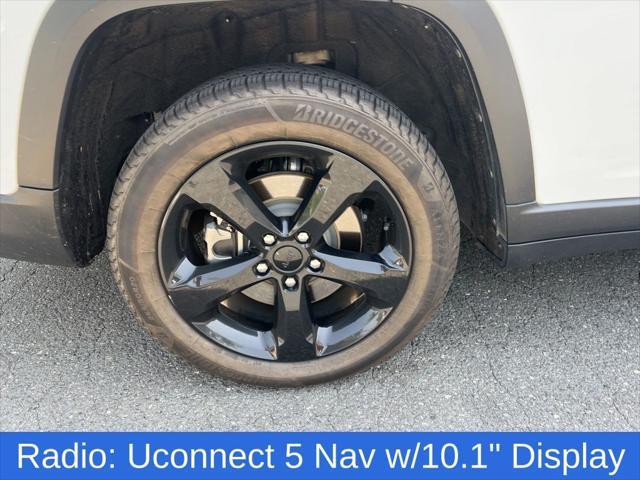 used 2022 Jeep Grand Cherokee L car, priced at $32,000
