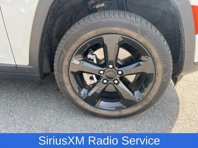 used 2022 Jeep Grand Cherokee L car, priced at $32,000