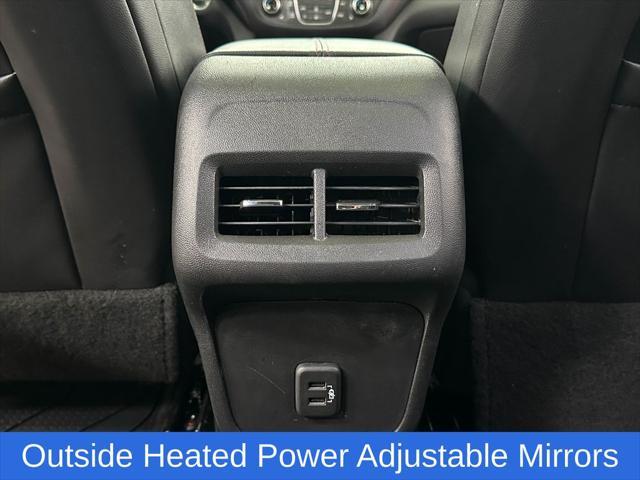 used 2022 Chevrolet Equinox car, priced at $24,000