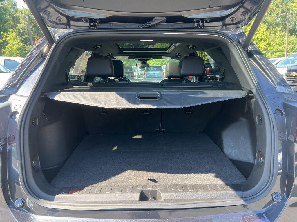 used 2022 Chevrolet Equinox car, priced at $23,000