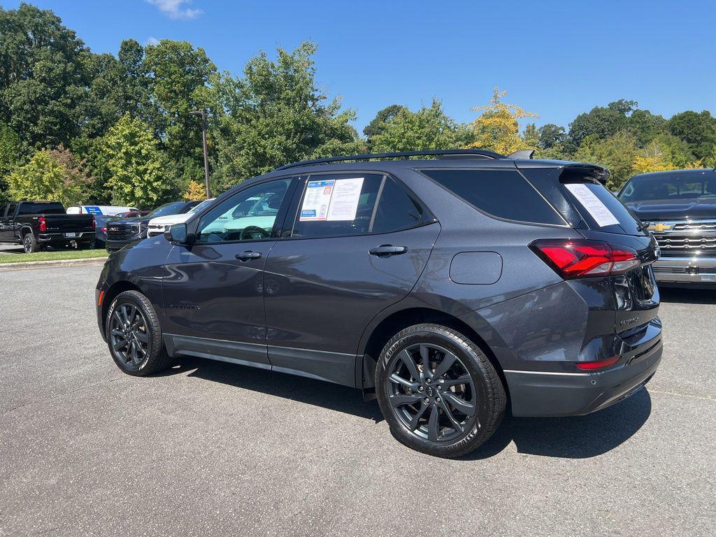 used 2022 Chevrolet Equinox car, priced at $23,000