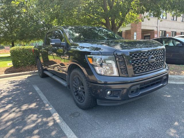 used 2018 Nissan Titan car