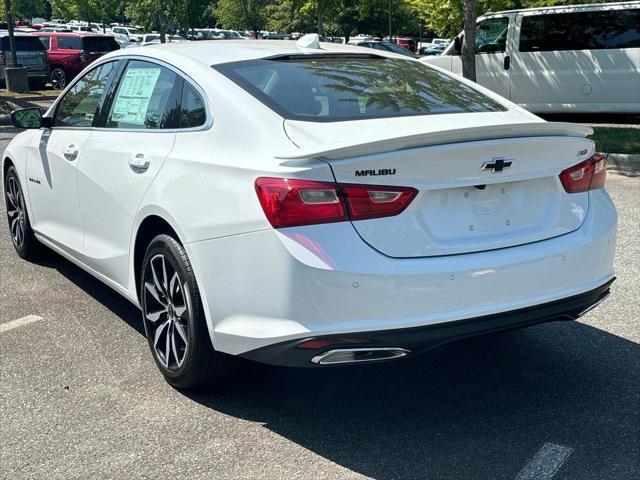 new 2025 Chevrolet Malibu car, priced at $26,000