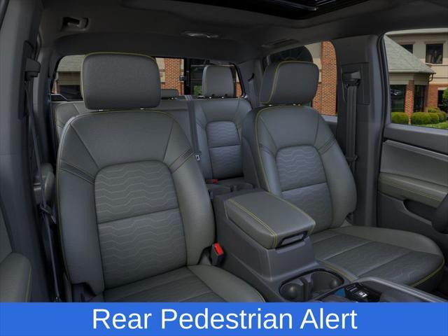 new 2025 Chevrolet Colorado car, priced at $52,620