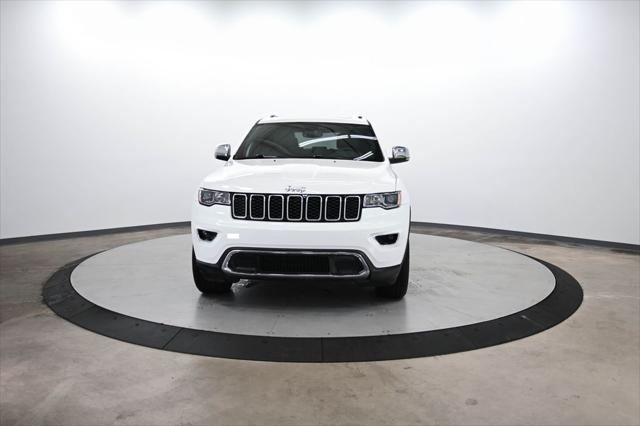 used 2022 Jeep Grand Cherokee car, priced at $28,000