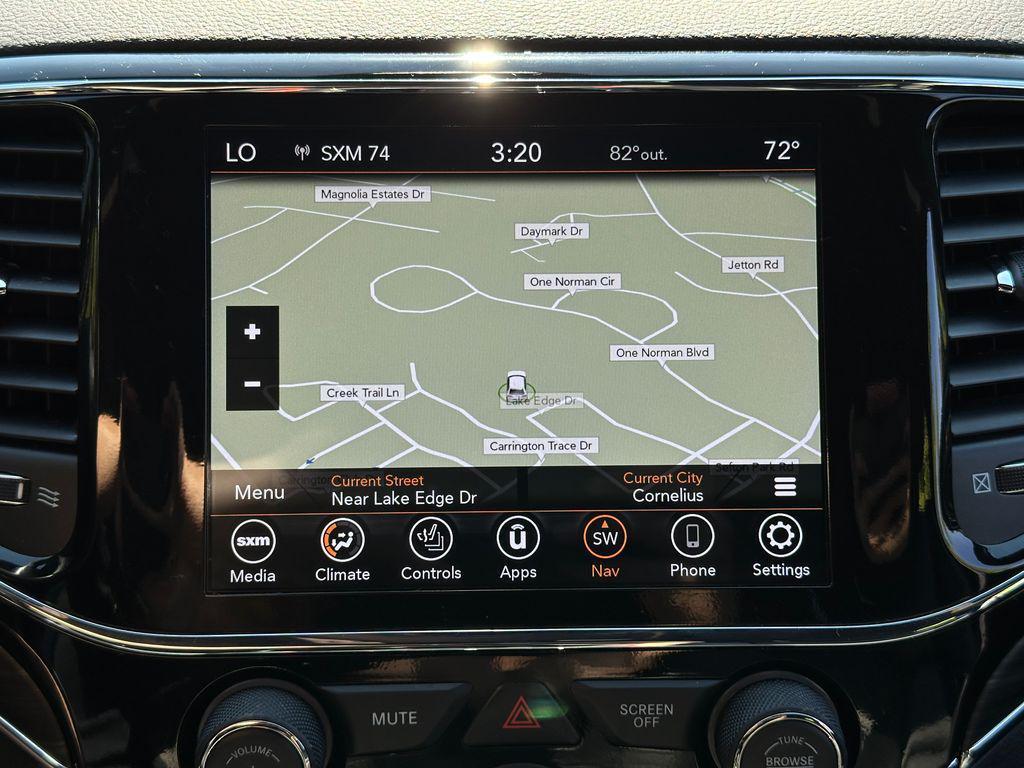used 2022 Jeep Grand Cherokee car, priced at $27,500