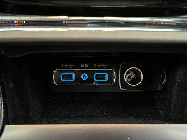 used 2021 Jeep Grand Cherokee car, priced at $30,000