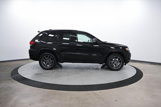 used 2021 Jeep Grand Cherokee car, priced at $30,000