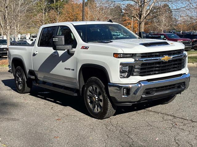 new 2025 Chevrolet Silverado 2500 car, priced at $59,500