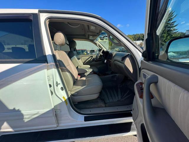 used 2006 Toyota Tundra car, priced at $14,995