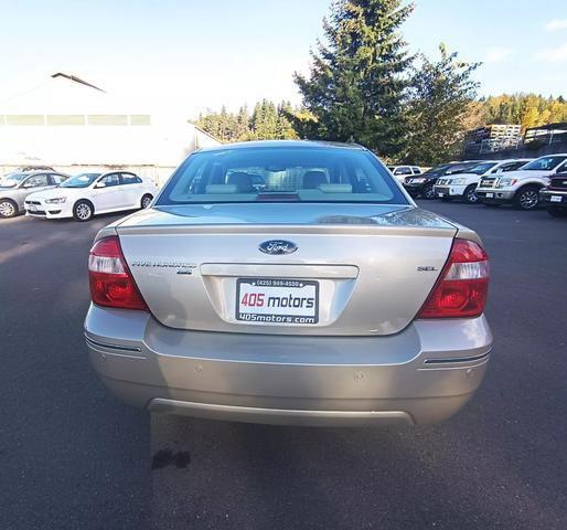 used 2005 Ford Five Hundred car, priced at $9,995