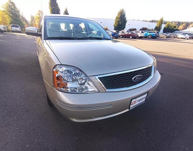 used 2005 Ford Five Hundred car, priced at $9,995