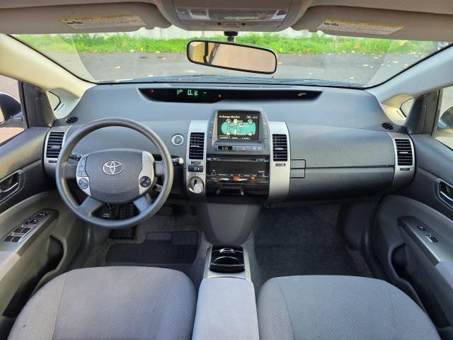 used 2007 Toyota Prius car, priced at $10,995