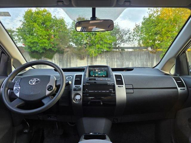 used 2007 Toyota Prius car, priced at $10,995
