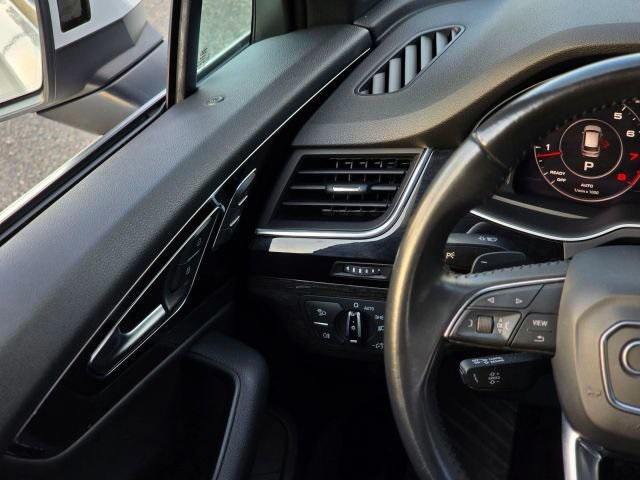 used 2018 Audi Q7 car, priced at $17,995
