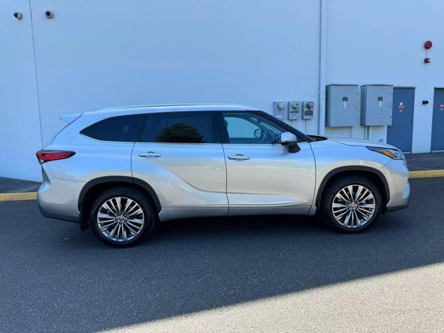 used 2020 Toyota Highlander car, priced at $43,995