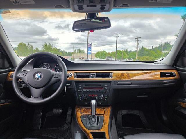 used 2006 BMW 325 car, priced at $7,995