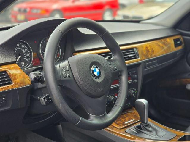 used 2006 BMW 325 car, priced at $7,995