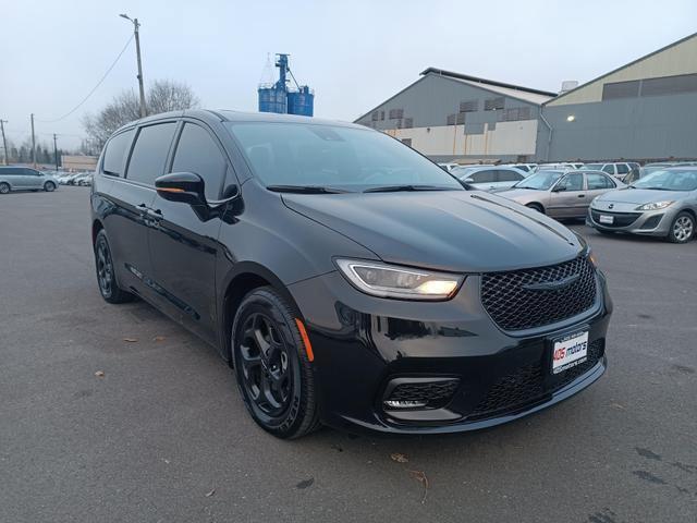 used 2023 Chrysler Pacifica Hybrid car, priced at $46,995